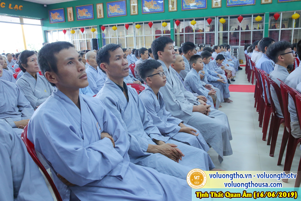 hinh-anh-cong-tu-chu-nhat-ngay-16-06-2019-chua-quan-the-am-duc-trong-lam-dong-17.jpg