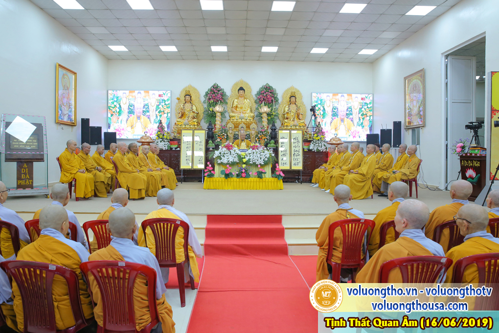 hinh-anh-cong-tu-chu-nhat-ngay-16-06-2019-chua-quan-the-am-duc-trong-lam-dong-22.jpg