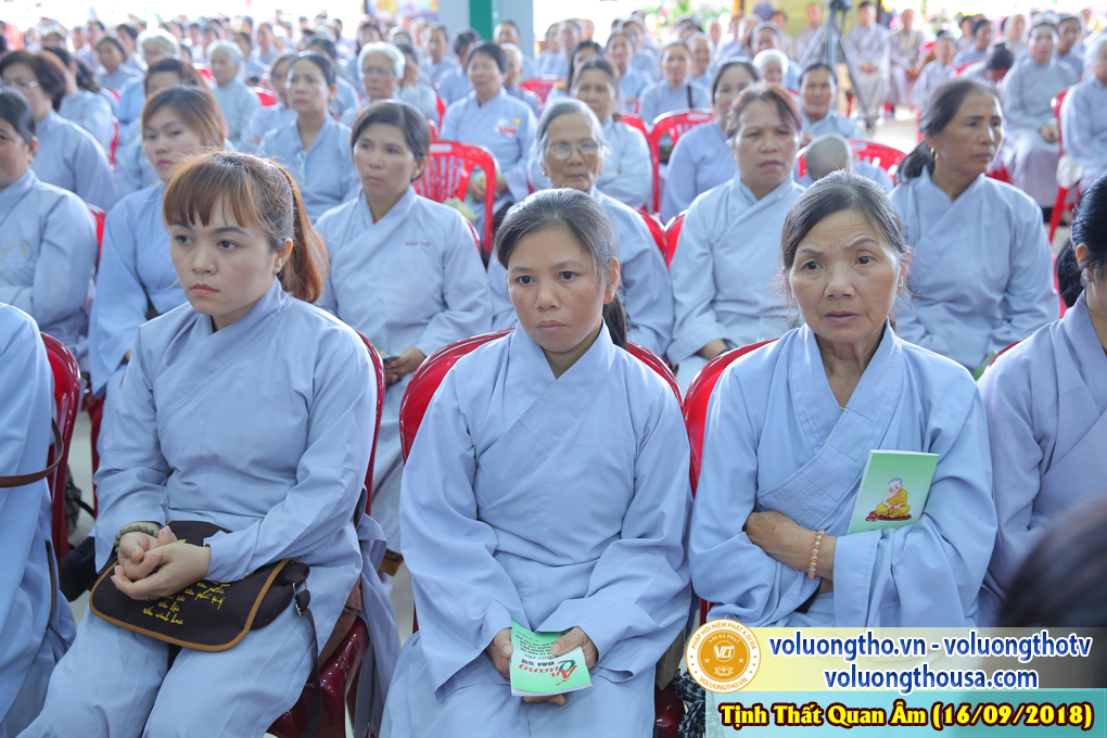 hinh-anh-cong-tu-chu-nhat-ngay-16-09-2018-chua-quan-the-am-duc-trong-lam-dong-10.jpg