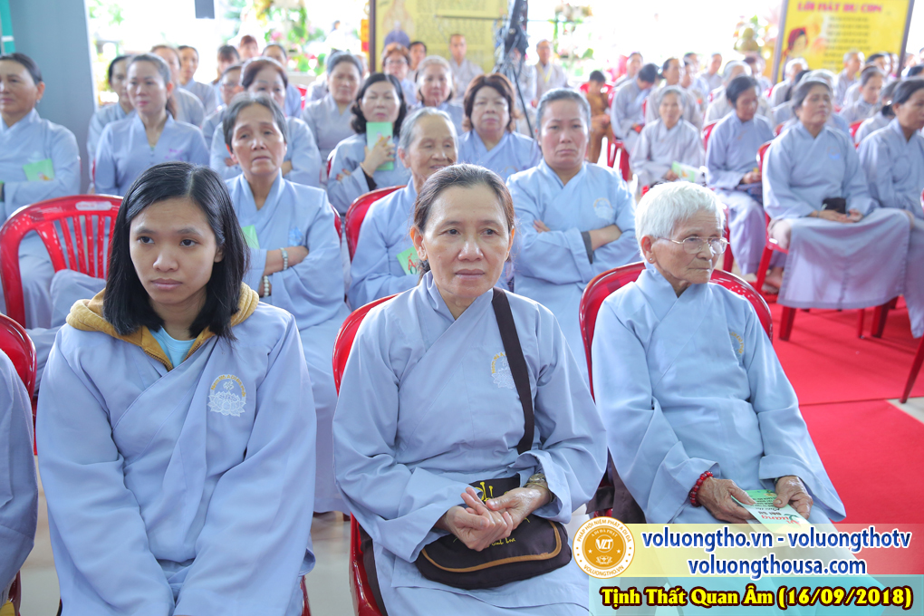 hinh-anh-cong-tu-chu-nhat-ngay-16-09-2018-chua-quan-the-am-duc-trong-lam-dong-11.jpg