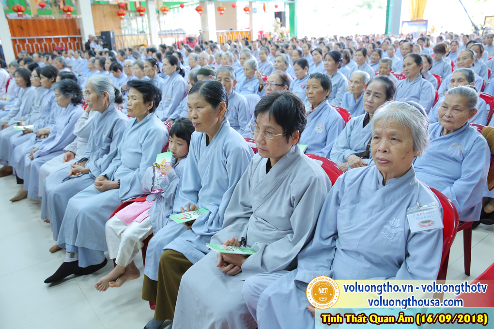 hinh-anh-cong-tu-chu-nhat-ngay-16-09-2018-chua-quan-the-am-duc-trong-lam-dong-6.jpg