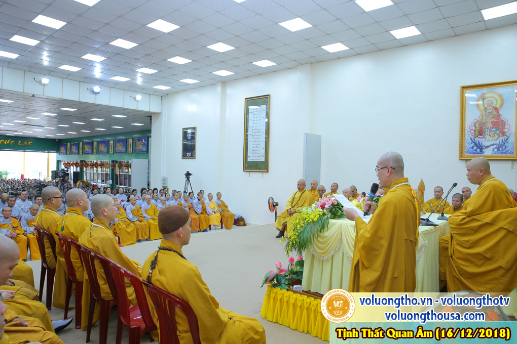hinh-anh-cong-tu-chu-nhat-ngay-16-12-2018-chua-quan-the-am-duc-trong-lam-dong-16.jpg