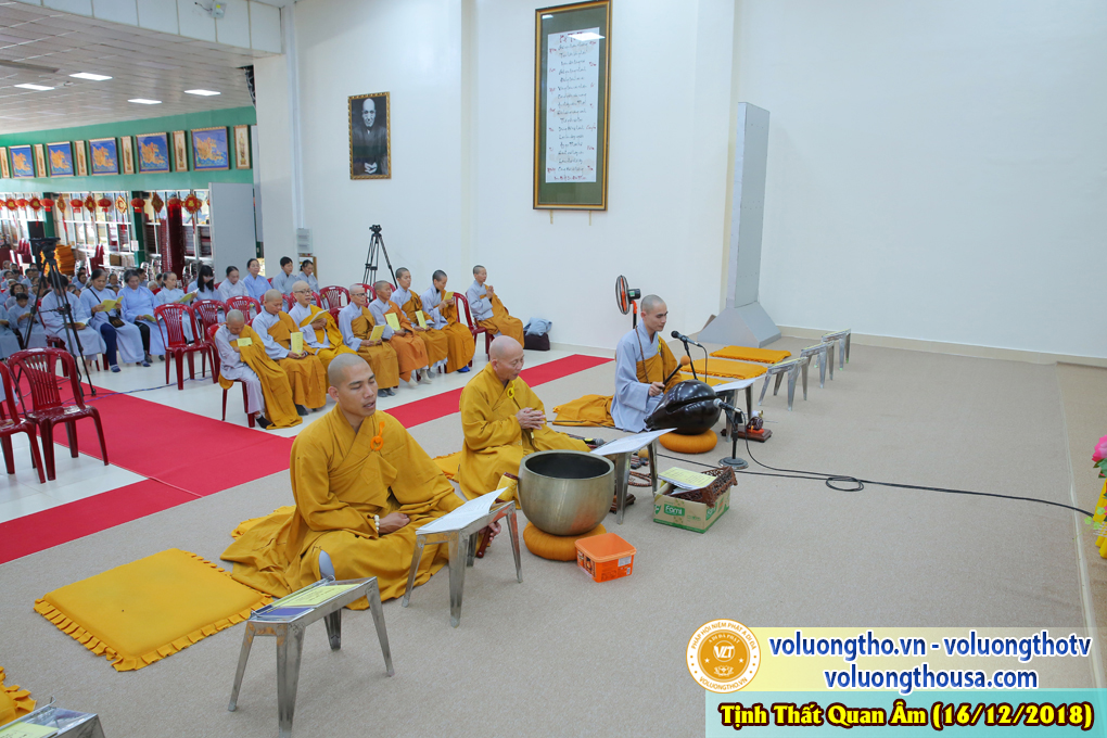 hinh-anh-cong-tu-chu-nhat-ngay-16-12-2018-chua-quan-the-am-duc-trong-lam-dong-18.jpg