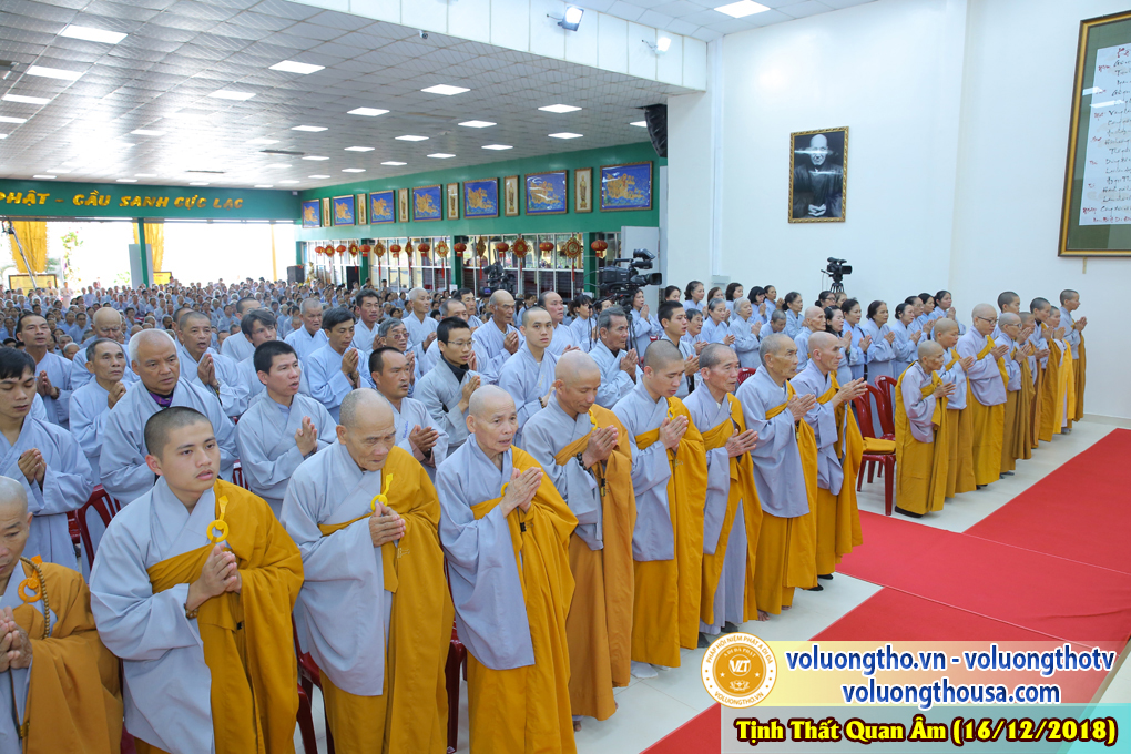 hinh-anh-cong-tu-chu-nhat-ngay-16-12-2018-chua-quan-the-am-duc-trong-lam-dong-5.jpg