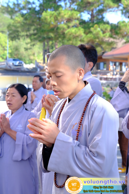 hinh-anh-cong-tu-chu-nhat-ngay-17-01-2021-chua-quan-the-am-duc-trong-lam-dong-43.jpg