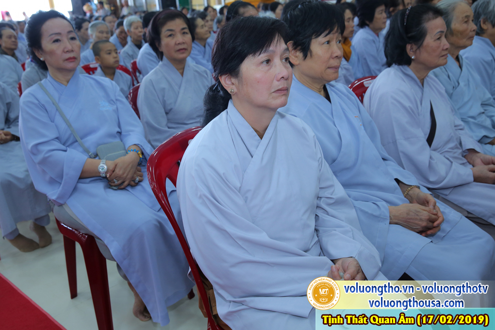 hinh-anh-cong-tu-chu-nhat-ngay-17-02-2019-chua-quan-the-am-duc-trong-lam-dong-20.jpg
