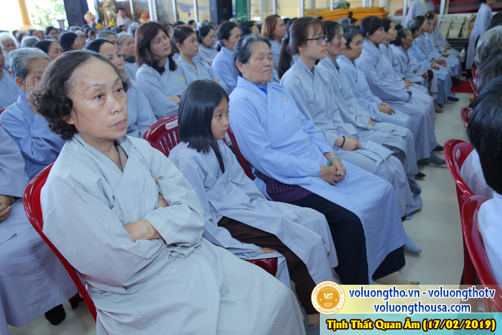 hinh-anh-cong-tu-chu-nhat-ngay-17-02-2019-chua-quan-the-am-duc-trong-lam-dong-22.jpg