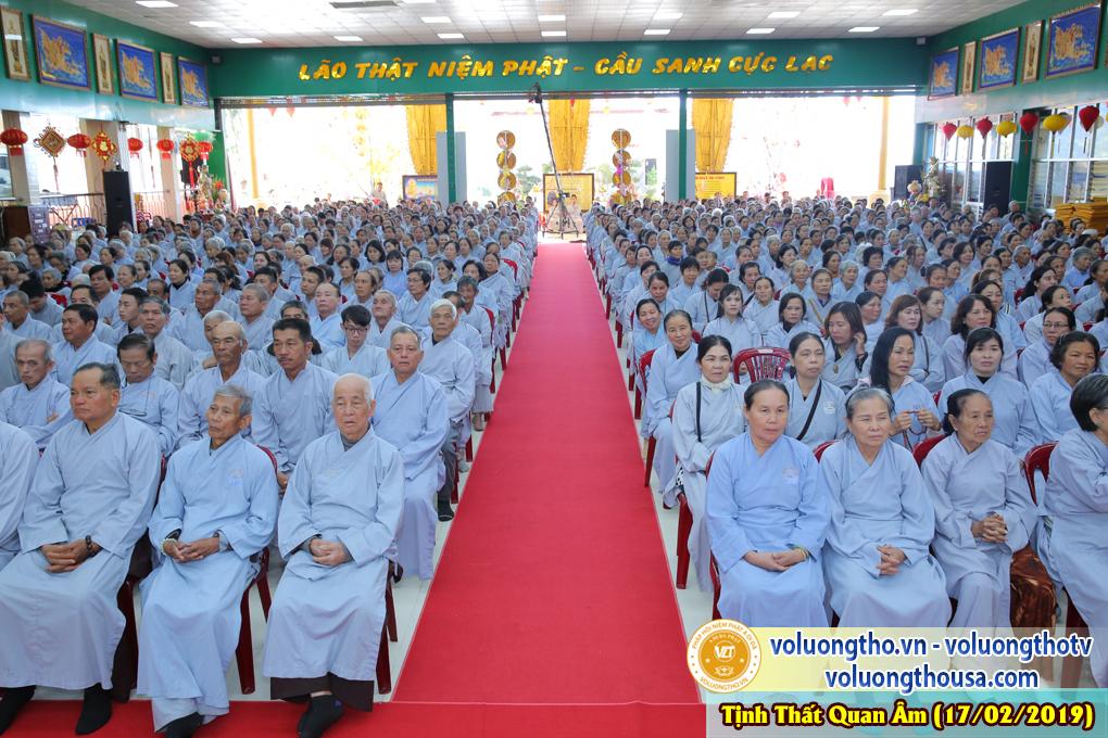 hinh-anh-cong-tu-chu-nhat-ngay-17-02-2019-chua-quan-the-am-duc-trong-lam-dong-25.jpg