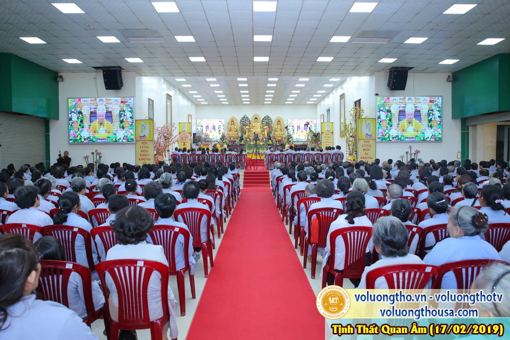hinh-anh-cong-tu-chu-nhat-ngay-17-02-2019-chua-quan-the-am-duc-trong-lam-dong-26.jpg