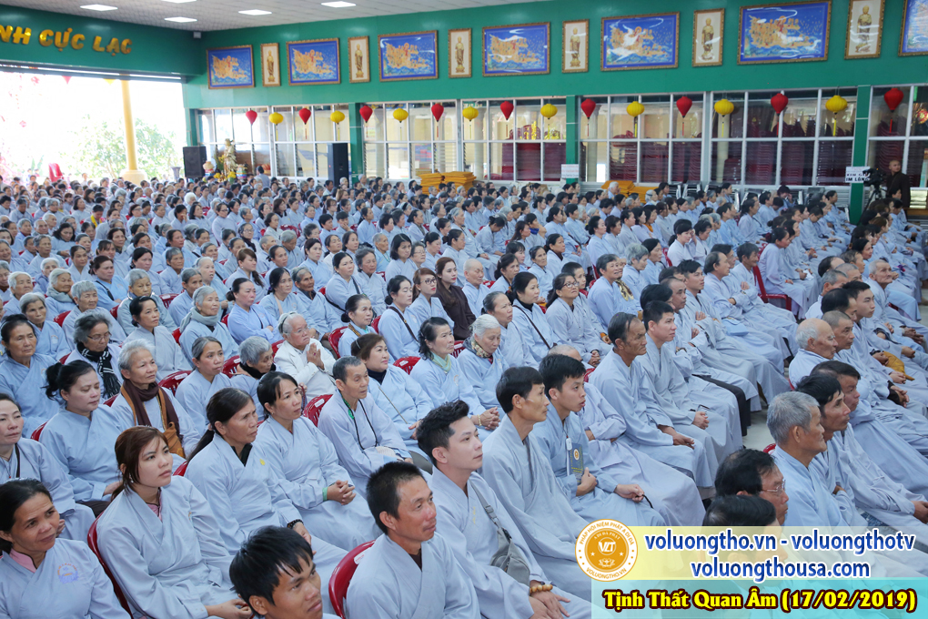 hinh-anh-cong-tu-chu-nhat-ngay-17-02-2019-chua-quan-the-am-duc-trong-lam-dong-30.jpg