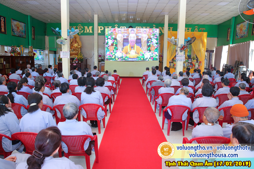 hinh-anh-cong-tu-chu-nhat-ngay-17-02-2019-chua-quan-the-am-duc-trong-lam-dong-31.jpg