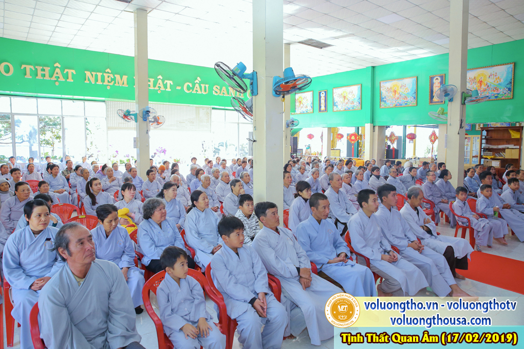 hinh-anh-cong-tu-chu-nhat-ngay-17-02-2019-chua-quan-the-am-duc-trong-lam-dong-32.jpg