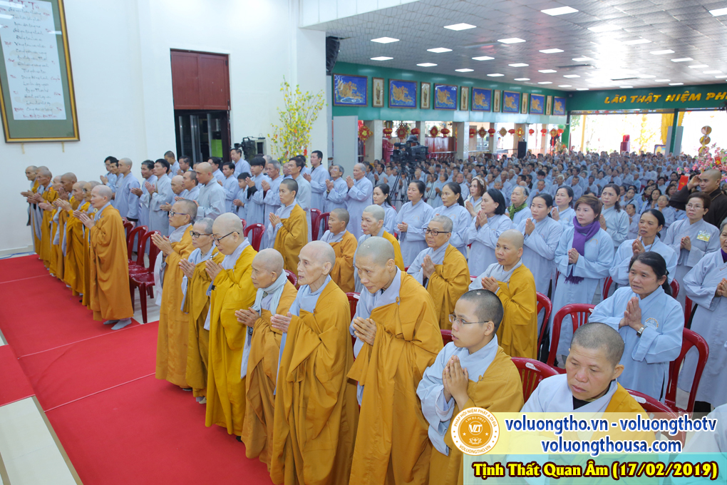 hinh-anh-cong-tu-chu-nhat-ngay-17-02-2019-chua-quan-the-am-duc-trong-lam-dong-42.jpg