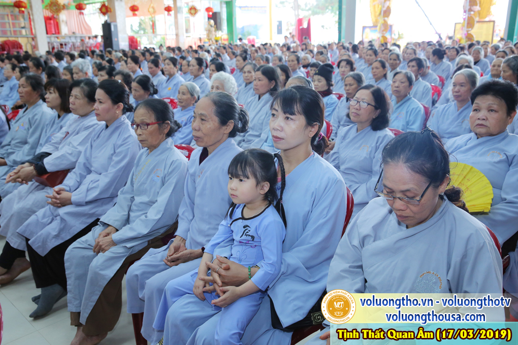 hinh-anh-cong-tu-chu-nhat-ngay-17-03-2019-chua-quan-the-am-duc-trong-lam-dong-11.jpg