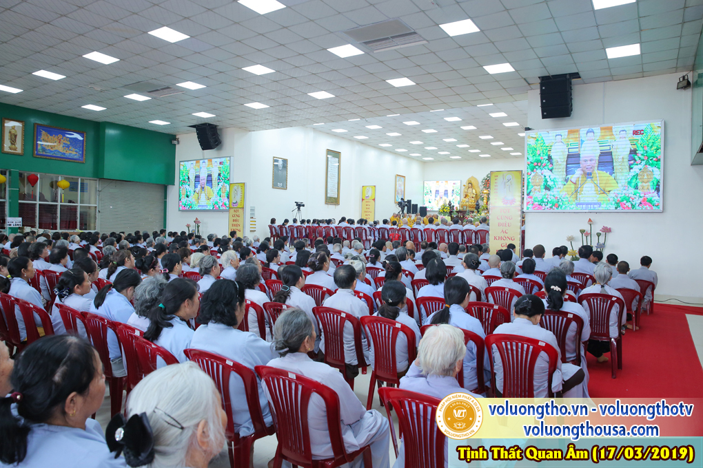 hinh-anh-cong-tu-chu-nhat-ngay-17-03-2019-chua-quan-the-am-duc-trong-lam-dong-14.jpg