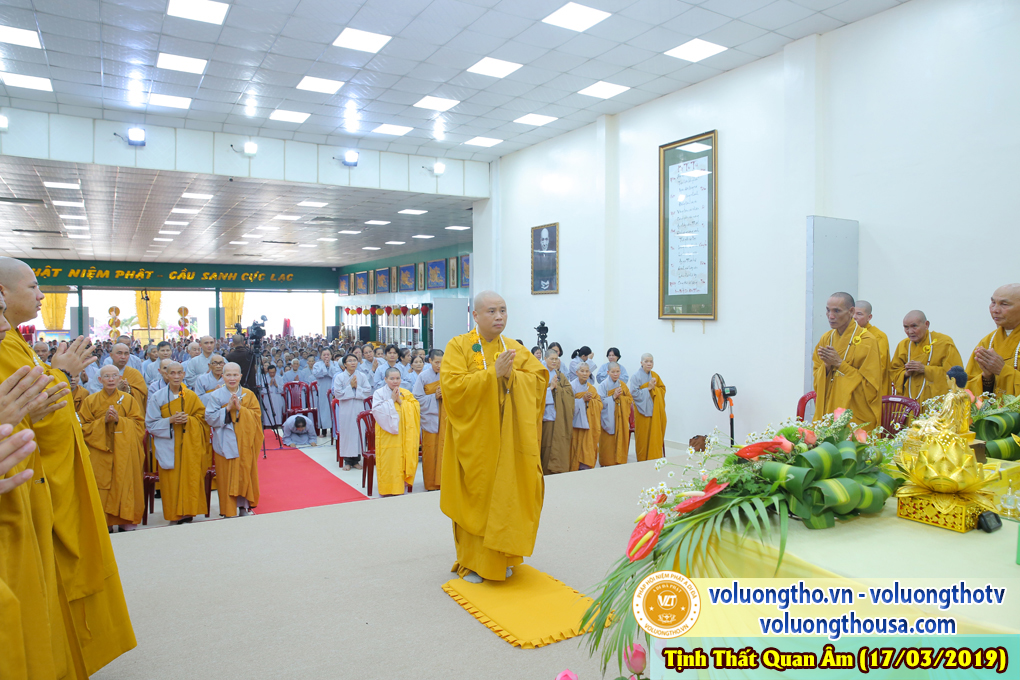 hinh-anh-cong-tu-chu-nhat-ngay-17-03-2019-chua-quan-the-am-duc-trong-lam-dong-3.jpg