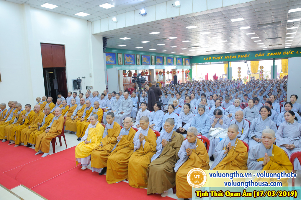 hinh-anh-cong-tu-chu-nhat-ngay-17-03-2019-chua-quan-the-am-duc-trong-lam-dong-8.jpg
