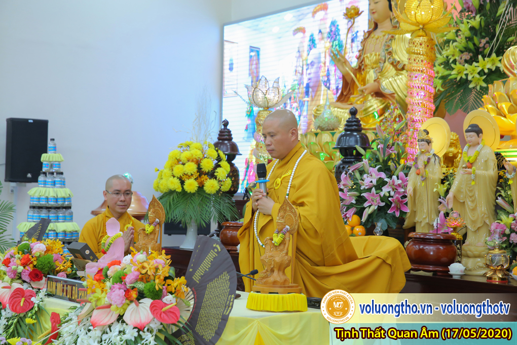 hinh-anh-cong-tu-chu-nhat-ngay-17-05-2020-chua-quan-the-am-duc-trong-lam-dong-26.jpg