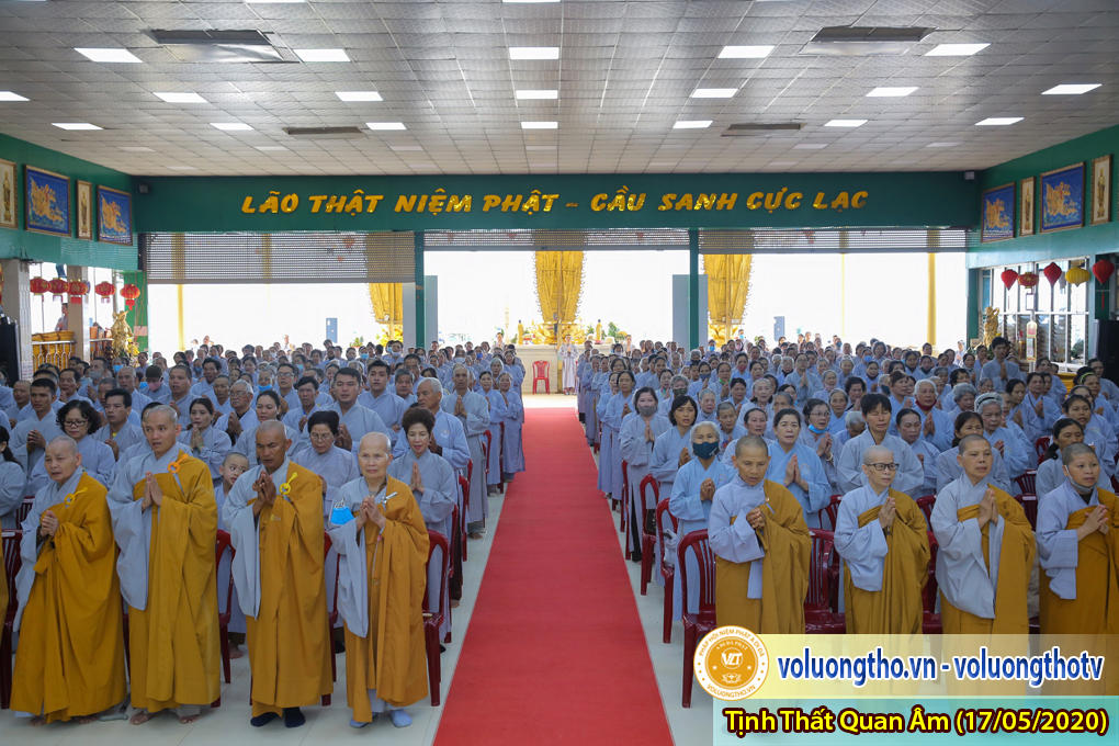 hinh-anh-cong-tu-chu-nhat-ngay-17-05-2020-chua-quan-the-am-duc-trong-lam-dong-3.jpg