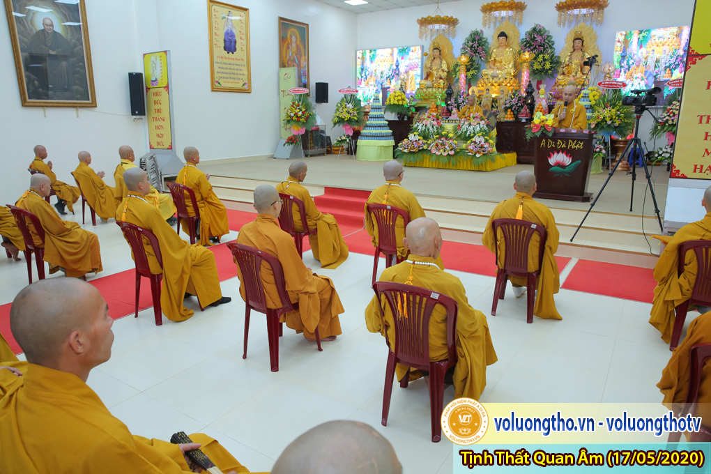 hinh-anh-cong-tu-chu-nhat-ngay-17-05-2020-chua-quan-the-am-duc-trong-lam-dong-7.jpg
