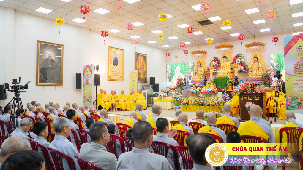 hinh-anh-cong-tu-chu-nhat-ngay-18-06-2023-chua-quan-the-am-duc-trong-lam-dong-19.jpg