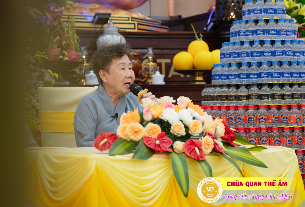 hinh-anh-cong-tu-chu-nhat-ngay-18-06-2023-chua-quan-the-am-duc-trong-lam-dong-37.jpg