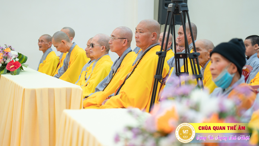 hinh-anh-cong-tu-chu-nhat-ngay-18-06-2023-chua-quan-the-am-duc-trong-lam-dong-39.jpg