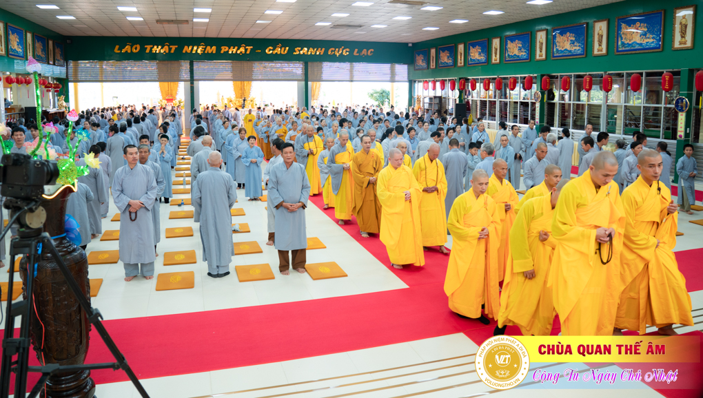 hinh-anh-cong-tu-chu-nhat-ngay-18-06-2023-chua-quan-the-am-duc-trong-lam-dong-4.jpg