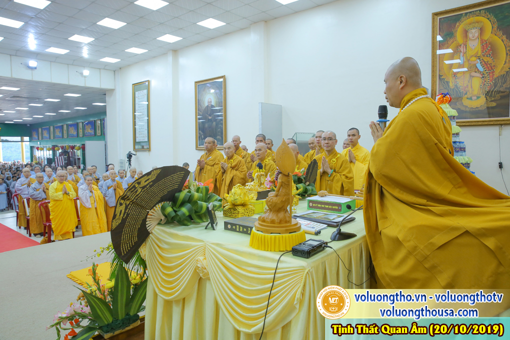 hinh-anh-cong-tu-chu-nhat-ngay-20-10-2019-chua-quan-the-am-duc-trong-lam-dong-10.jpg