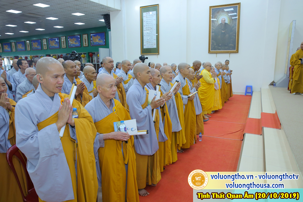 hinh-anh-cong-tu-chu-nhat-ngay-20-10-2019-chua-quan-the-am-duc-trong-lam-dong-12.jpg