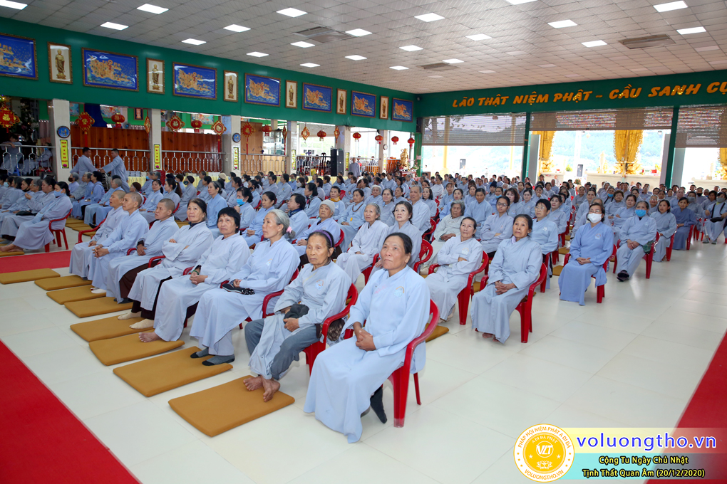 hinh-anh-cong-tu-chu-nhat-ngay-20-12-2020-chua-quan-the-am-duc-trong-lam-dong-17.jpg