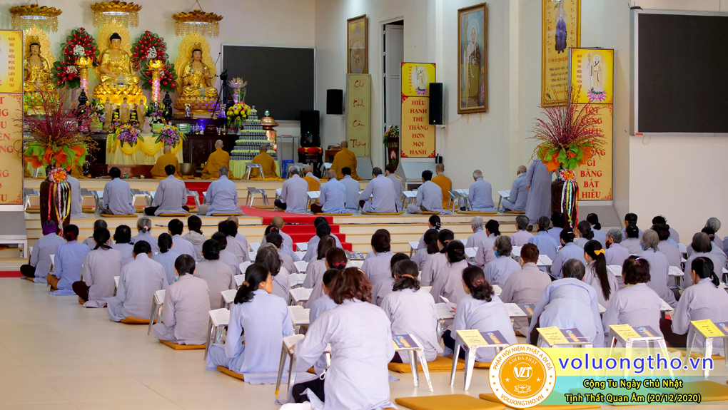 hinh-anh-cong-tu-chu-nhat-ngay-20-12-2020-chua-quan-the-am-duc-trong-lam-dong-29.jpg
