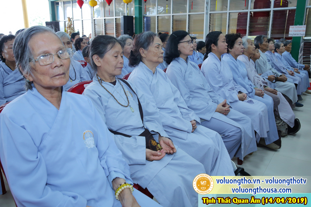 hinh-anh-cong-tu-chu-nhat-ngay-21-04-2019-chua-quan-the-am-duc-trong-lam-dong-10.jpg