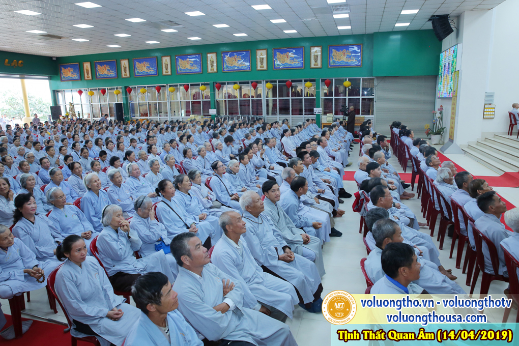 hinh-anh-cong-tu-chu-nhat-ngay-21-04-2019-chua-quan-the-am-duc-trong-lam-dong-17.jpg