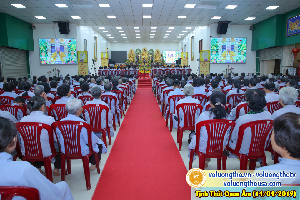 hinh-anh-cong-tu-chu-nhat-ngay-21-04-2019-chua-quan-the-am-duc-trong-lam-dong-20.jpg