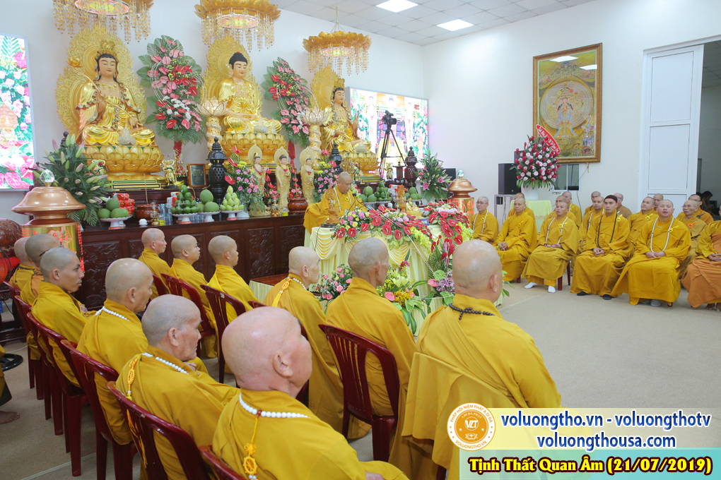 hinh-anh-cong-tu-chu-nhat-ngay-21-07-2019-chua-quan-the-am-duc-trong-lam-dong-10.jpg