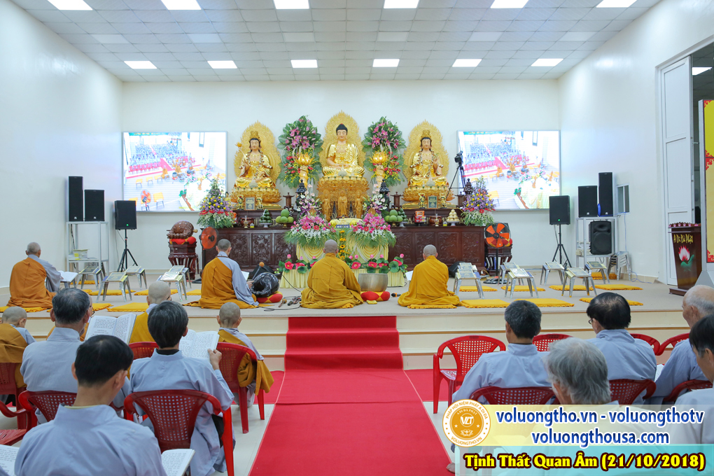 hinh-anh-cong-tu-chu-nhat-ngay-21-10-2018-chua-quan-the-am-duc-trong-lam-dong-15.jpg