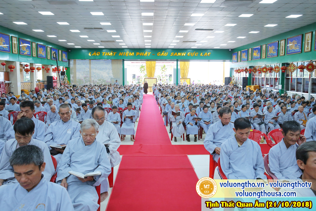 hinh-anh-cong-tu-chu-nhat-ngay-21-10-2018-chua-quan-the-am-duc-trong-lam-dong-8.jpg