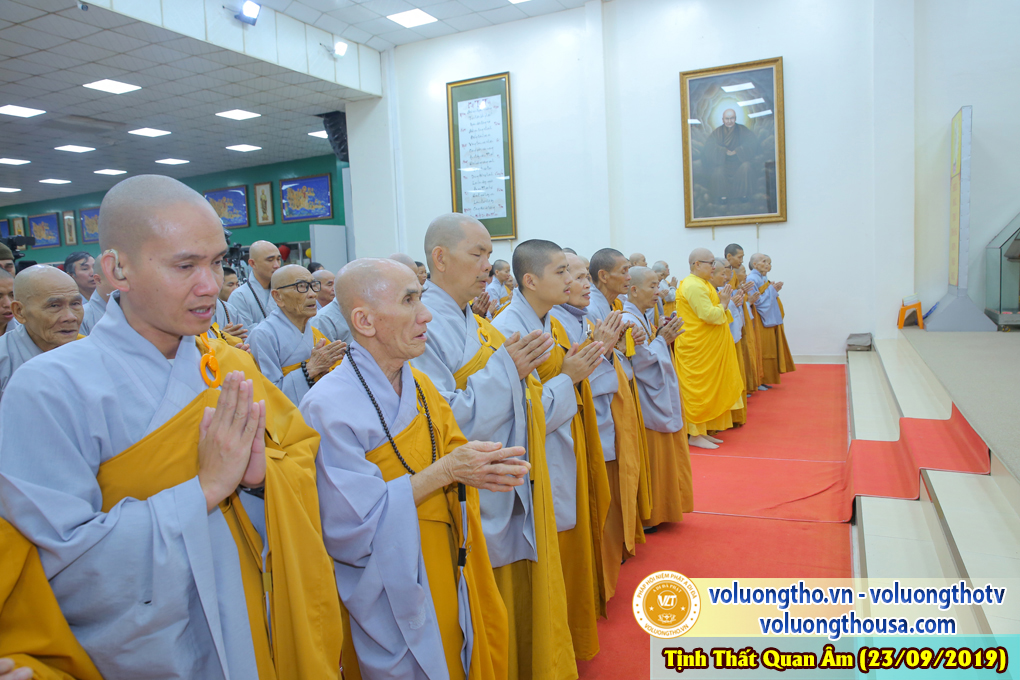 hinh-anh-cong-tu-chu-nhat-ngay-22-09-2019-chua-quan-the-am-duc-trong-lam-dong-25.jpg