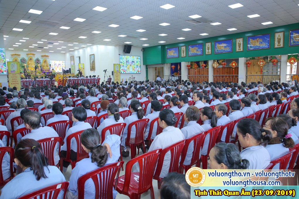 hinh-anh-cong-tu-chu-nhat-ngay-22-09-2019-chua-quan-the-am-duc-trong-lam-dong-6.jpg