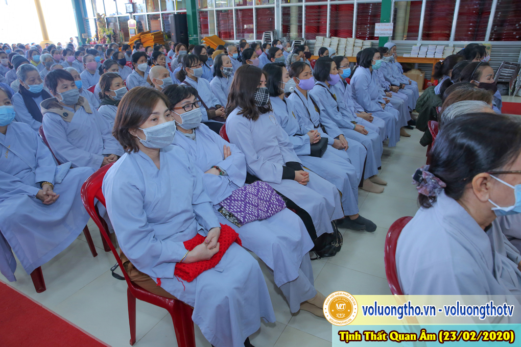 hinh-anh-cong-tu-chu-nhat-ngay-23-02-2020-chua-quan-the-am-duc-trong-lam-dong-14.jpg