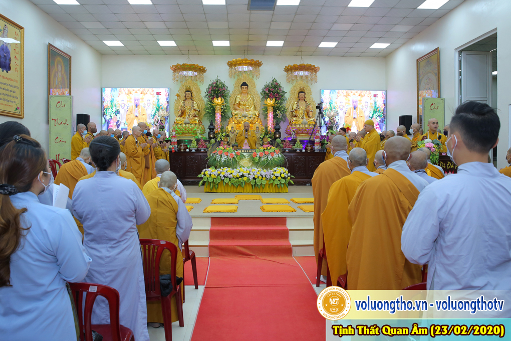 hinh-anh-cong-tu-chu-nhat-ngay-23-02-2020-chua-quan-the-am-duc-trong-lam-dong-31.jpg