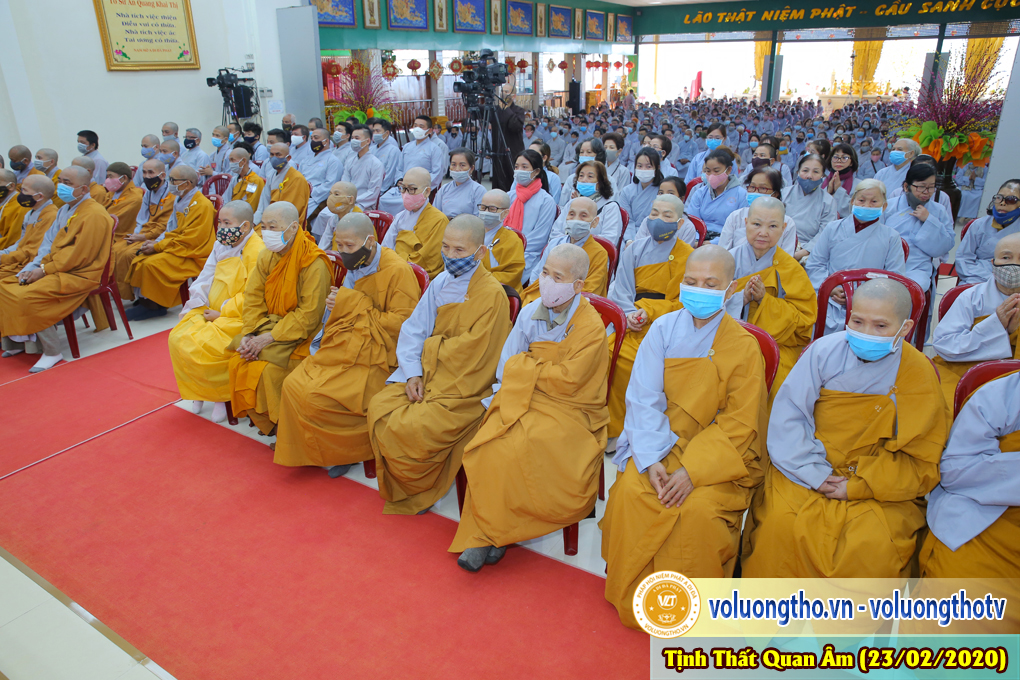 hinh-anh-cong-tu-chu-nhat-ngay-23-02-2020-chua-quan-the-am-duc-trong-lam-dong-4.jpg