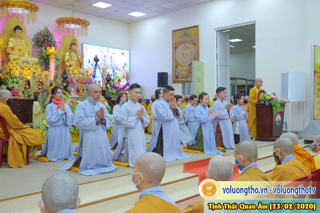 hinh-anh-cong-tu-chu-nhat-ngay-23-02-2020-chua-quan-the-am-duc-trong-lam-dong-8.jpg