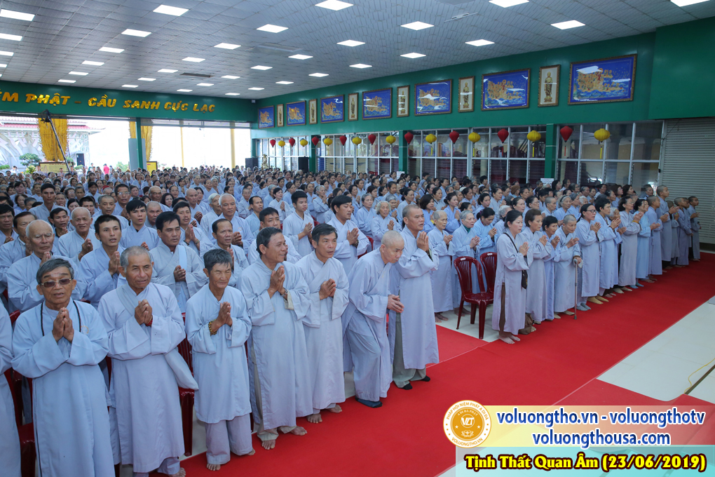 hinh-anh-cong-tu-chu-nhat-ngay-23-06-2019-chua-quan-the-am-duc-trong-lam-dong-38.jpg