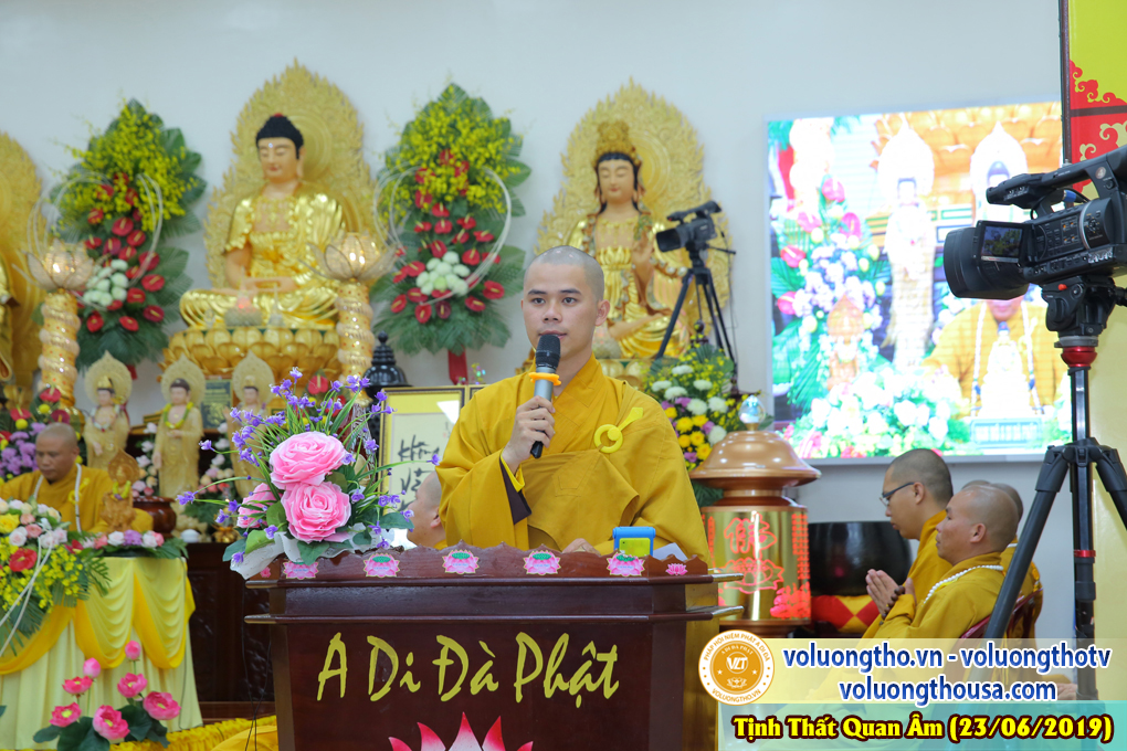 hinh-anh-cong-tu-chu-nhat-ngay-23-06-2019-chua-quan-the-am-duc-trong-lam-dong-5.jpg