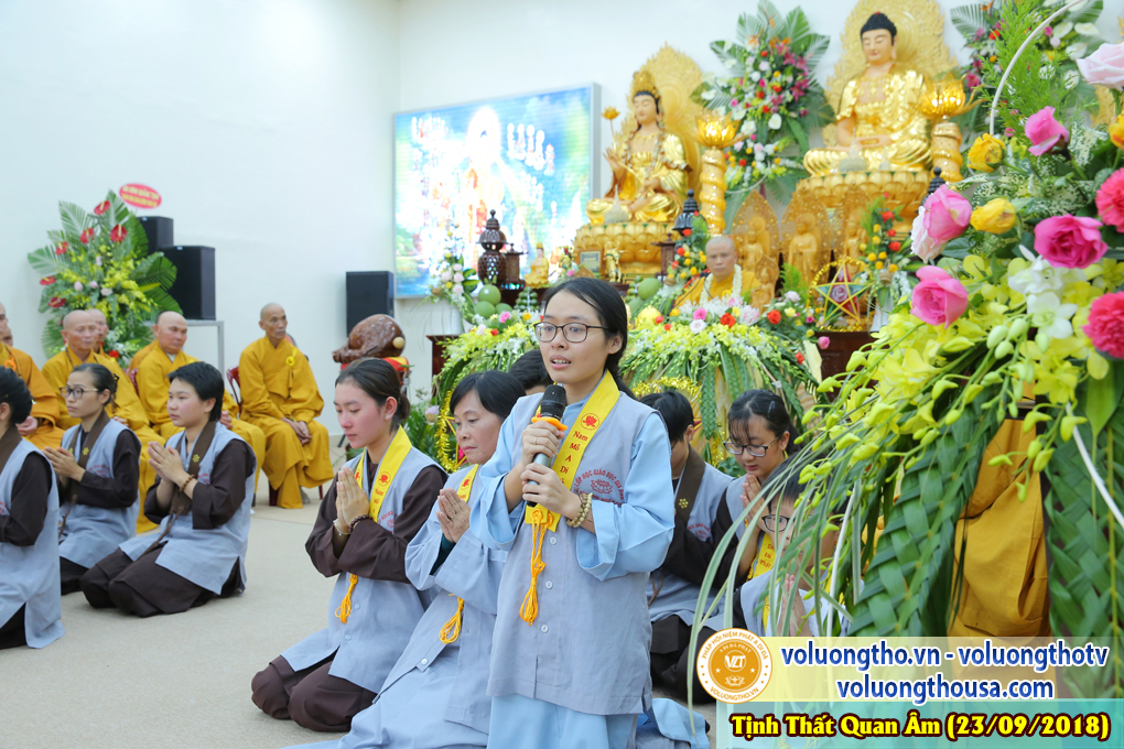 hinh-anh-cong-tu-chu-nhat-ngay-23-09-2018-chua-quan-the-am-duc-trong-lam-dong-17.jpg