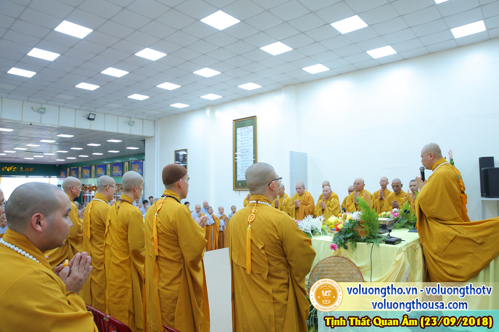 hinh-anh-cong-tu-chu-nhat-ngay-23-09-2018-chua-quan-the-am-duc-trong-lam-dong-2.jpg