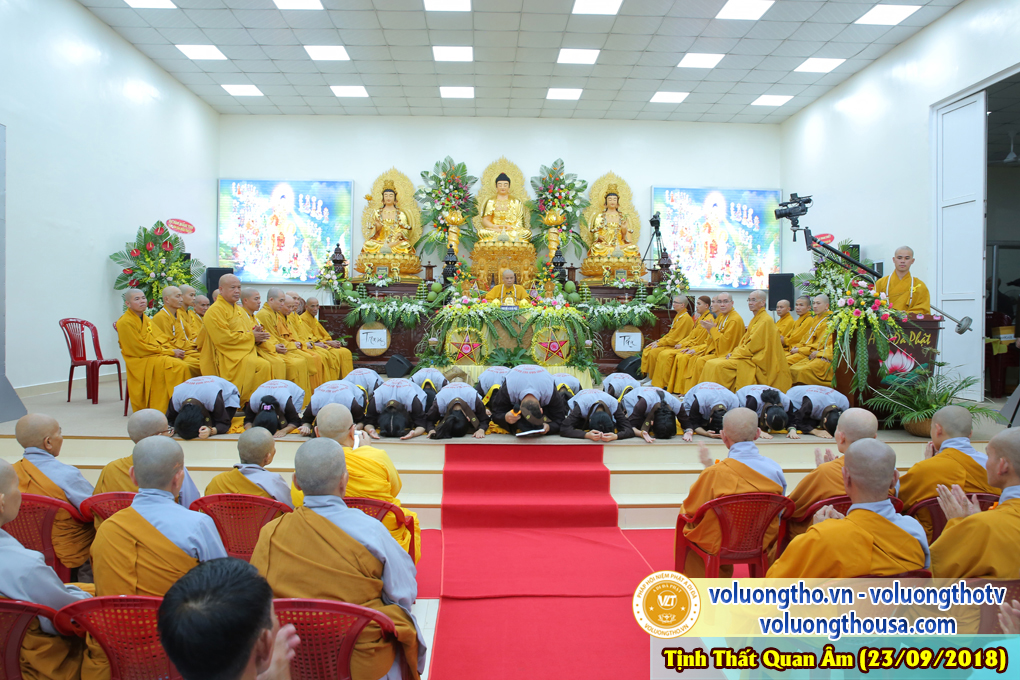 hinh-anh-cong-tu-chu-nhat-ngay-23-09-2018-chua-quan-the-am-duc-trong-lam-dong-7.jpg