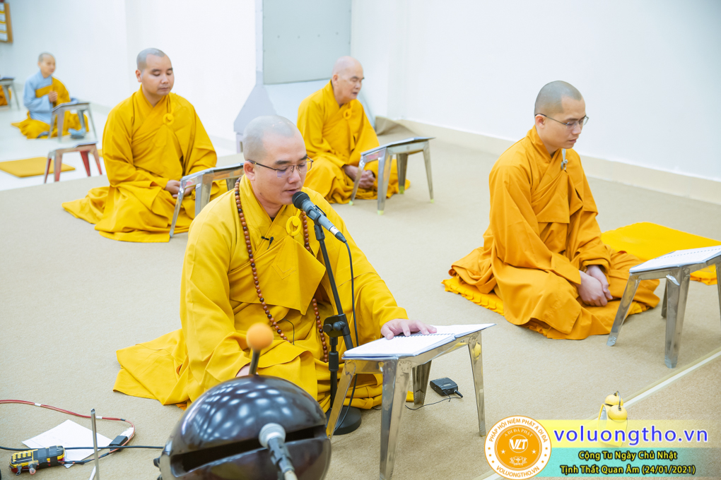 hinh-anh-cong-tu-chu-nhat-ngay-24-01-2021-chua-quan-the-am-duc-trong-lam-dong-13.jpg